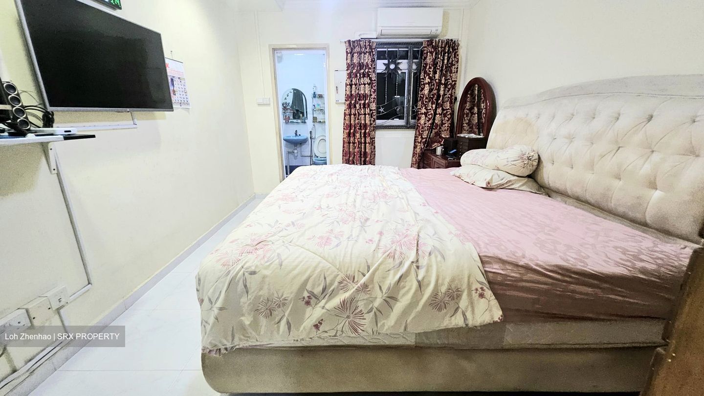 Blk 308 Woodlands Avenue 1 (Woodlands), HDB Executive #557023021